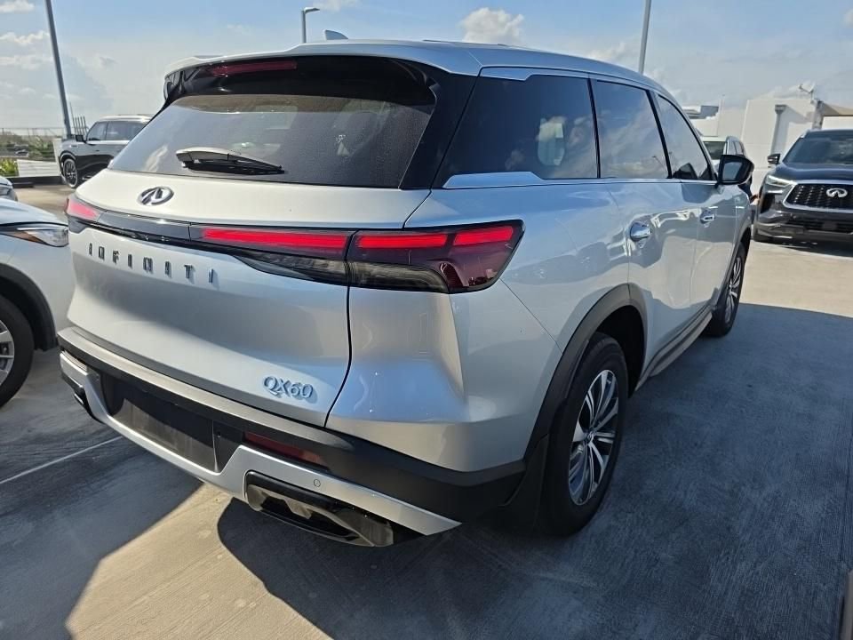 Used 2023 INFINITI QX60 Pure image 5
