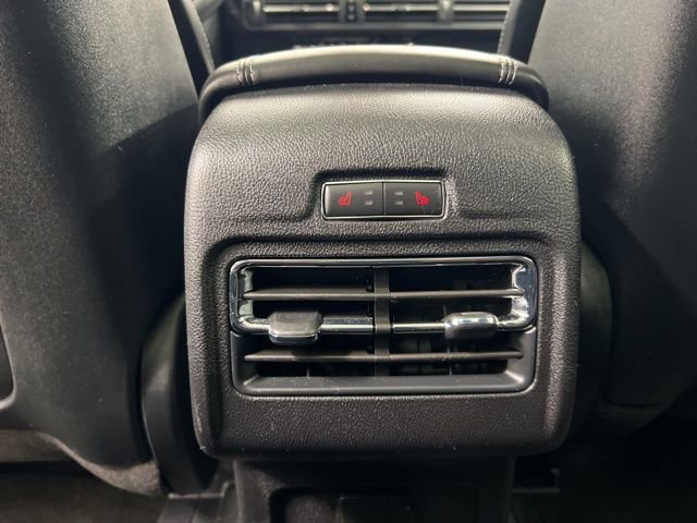 Used 2021 Lincoln Corsair Reserve image 15