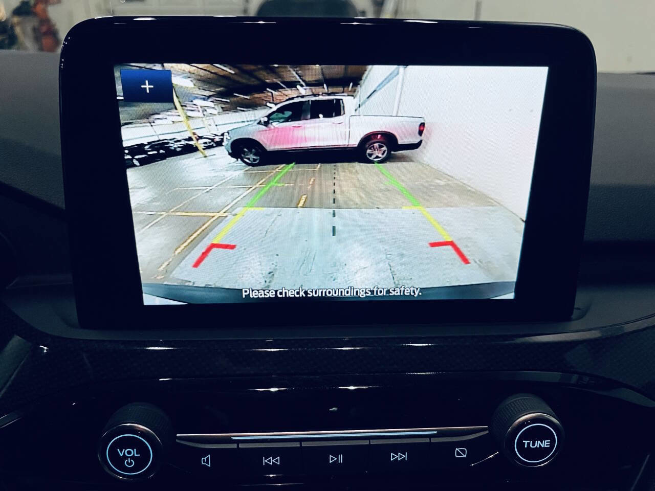 Used 2025 Ford Escape ST-Line Select AWD/4WD image 33