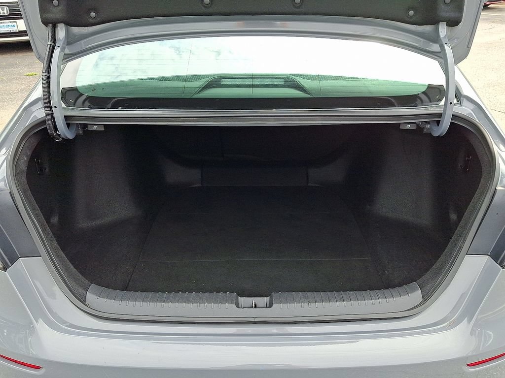 Used 2023 Honda Accord Sport image 30