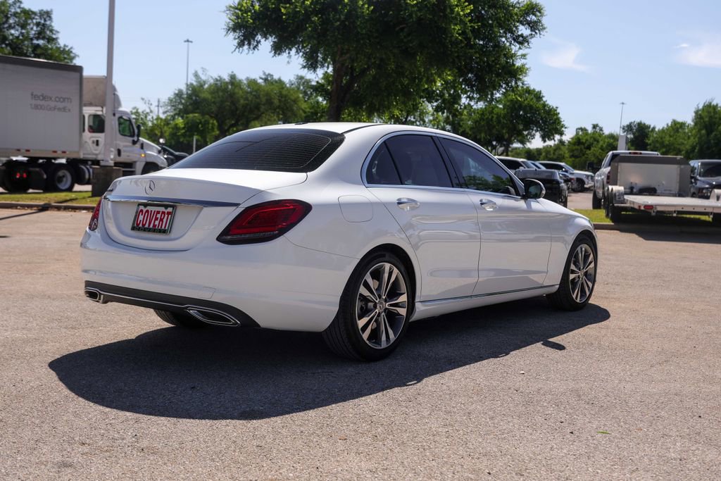 Used 2021 Mercedes-Benz C 300 Sedan image 4