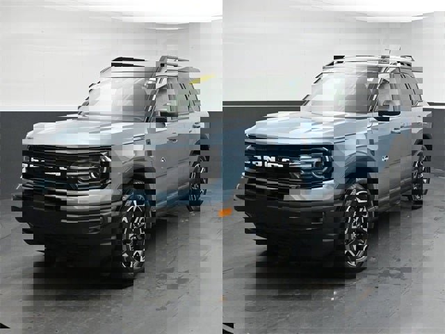 Used 2023 Ford Bronco Sport Outer Banks w/ Tech Package image 7