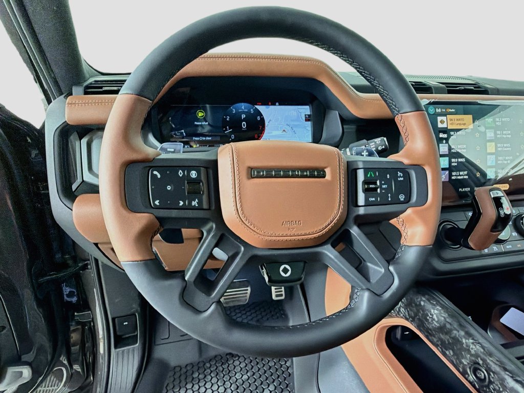 New 2026 Land Rover Defender 110 OCTA AWD/4WD image 11