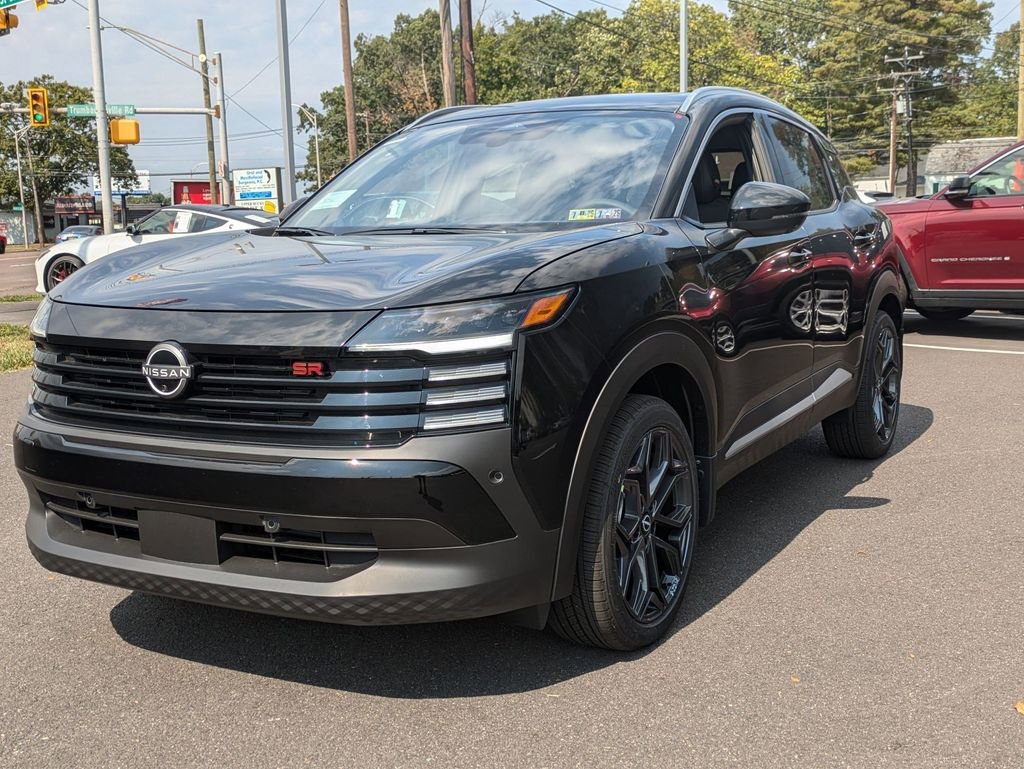 New 2025 Nissan Kicks SR w/ SR Premium Package image 3