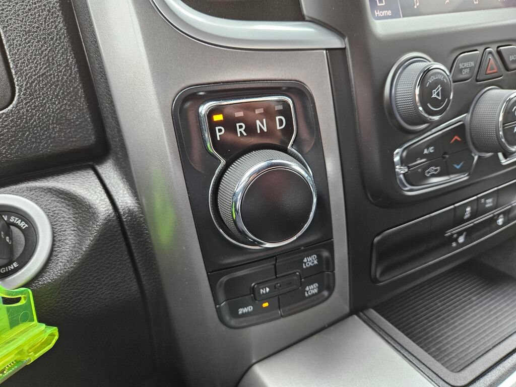 Used 2024 RAM 1500 Warlock AWD/4WD image 26