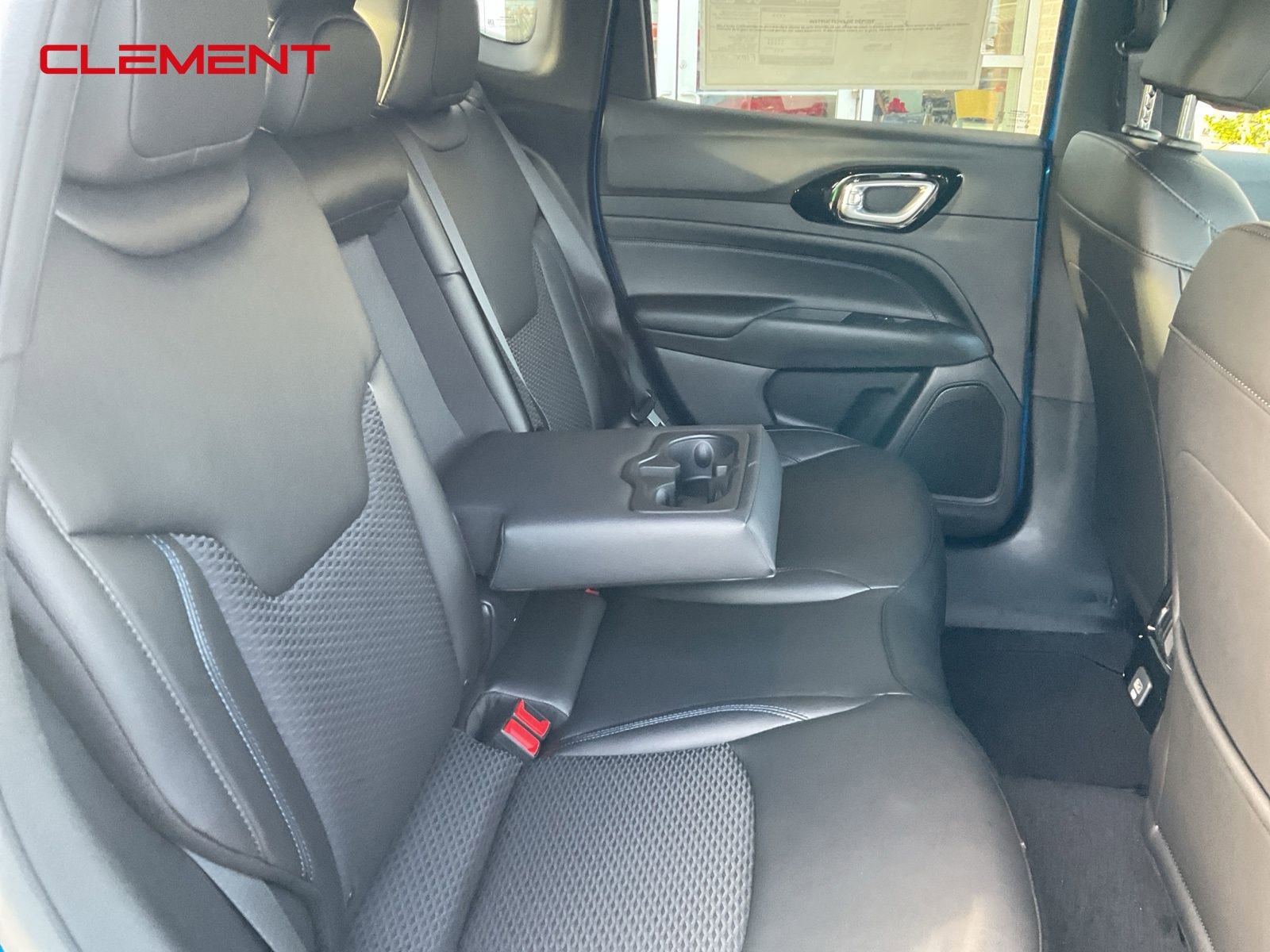 New 2026 Jeep Compass Latitude image 19