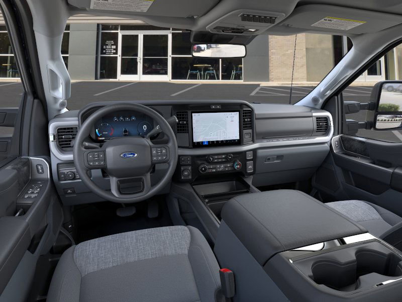 New 2025 Ford F350 XLT w/ Black Appearance Package image 9