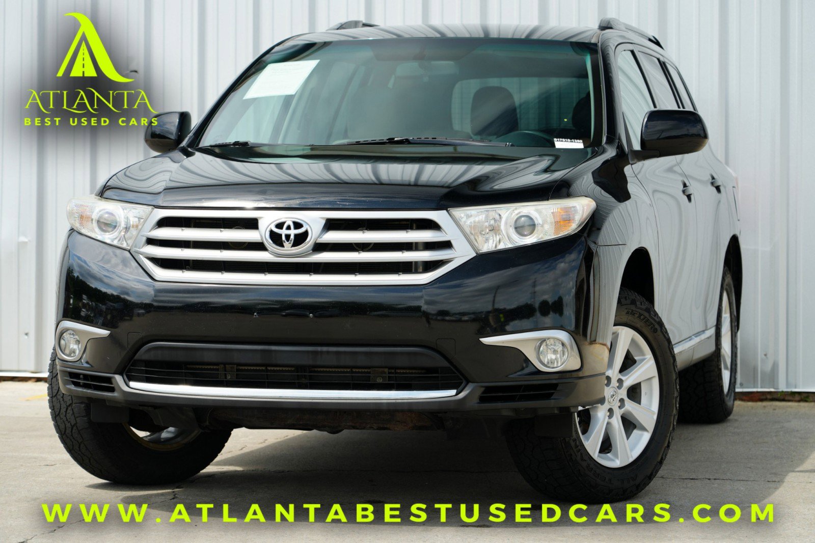 Used 2011 Toyota Highlander 2WD w/ Tech Pkg