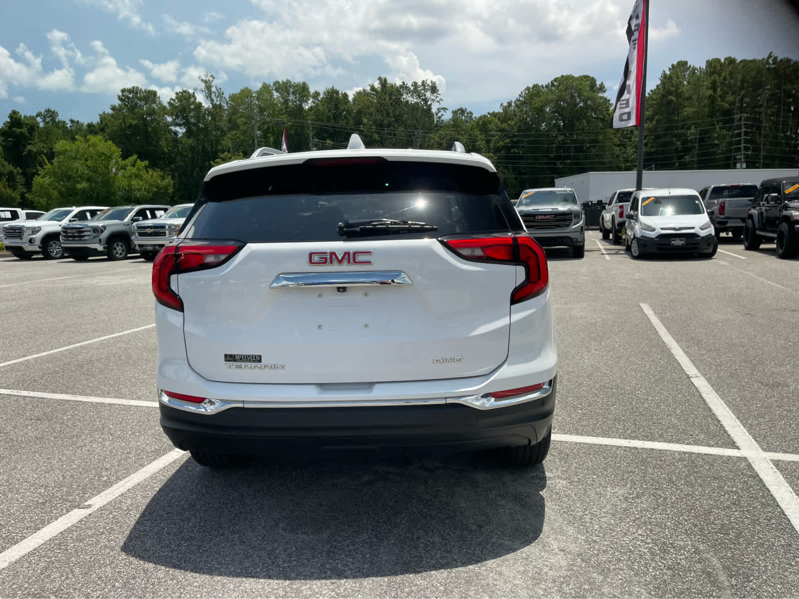Used 2020 GMC Terrain SLT w/ Preferred Package AWD/4WD image 6