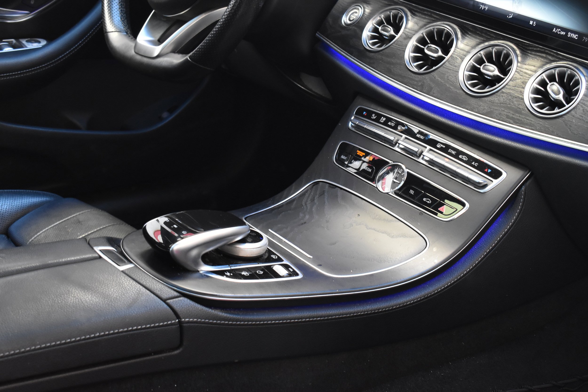 Used 2018 Mercedes-Benz E 400 4MATIC Coupe image 25