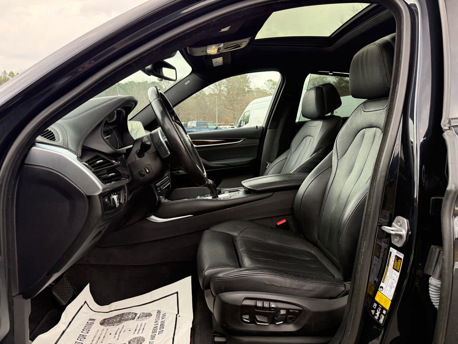 Used 2016 BMW X6 xDrive50i image 12