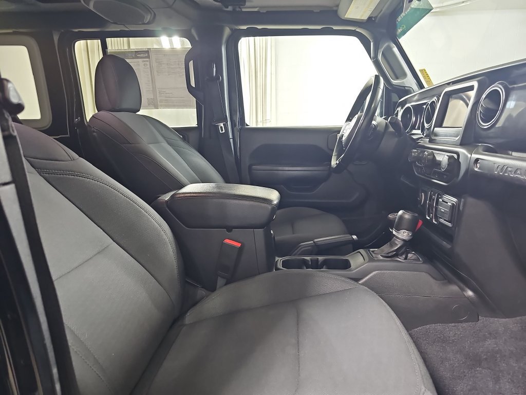 Used 2022 Jeep Wrangler Unlimited Sport AWD/4WD image 13