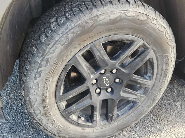 Used 2024 Chevrolet Silverado 1500 Custom w/ Turbomax Blackout Package image 10