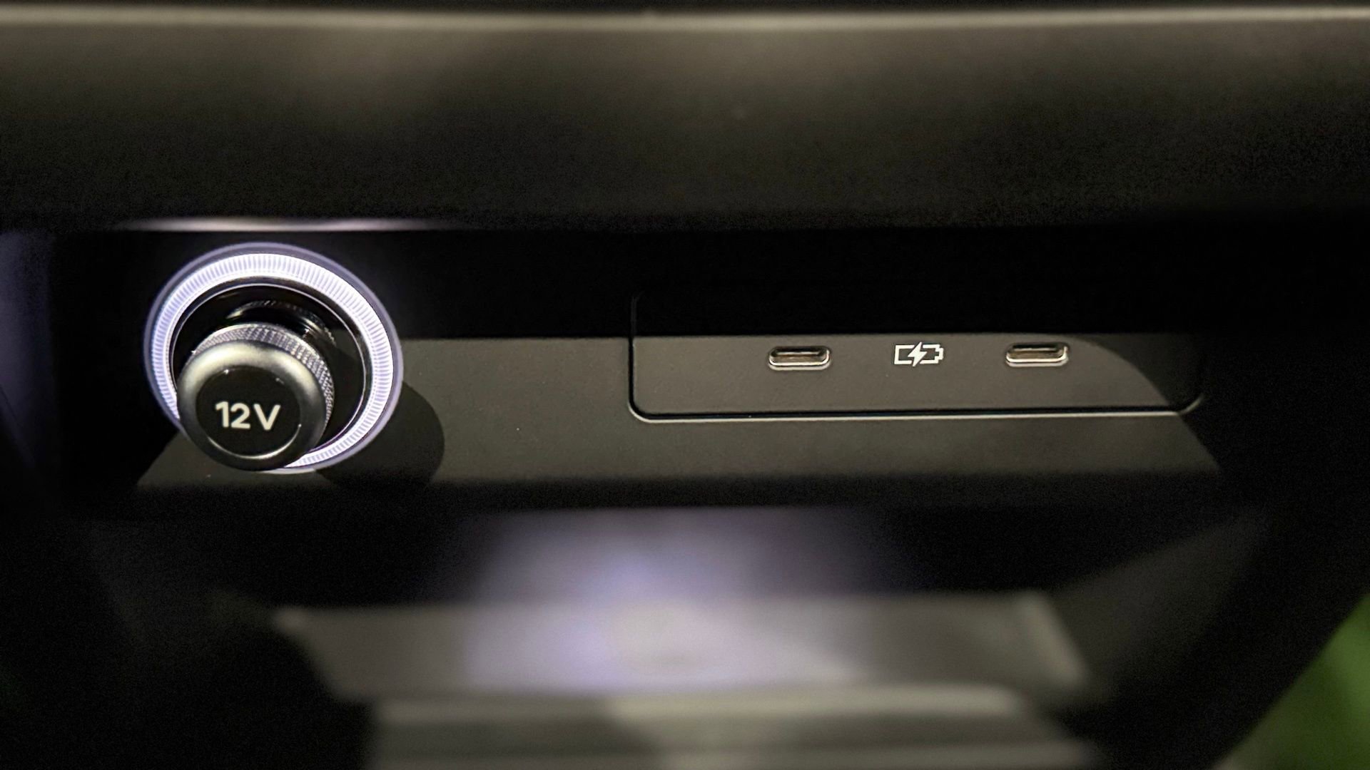 Used 2025 Porsche Cayenne Coupe image 95