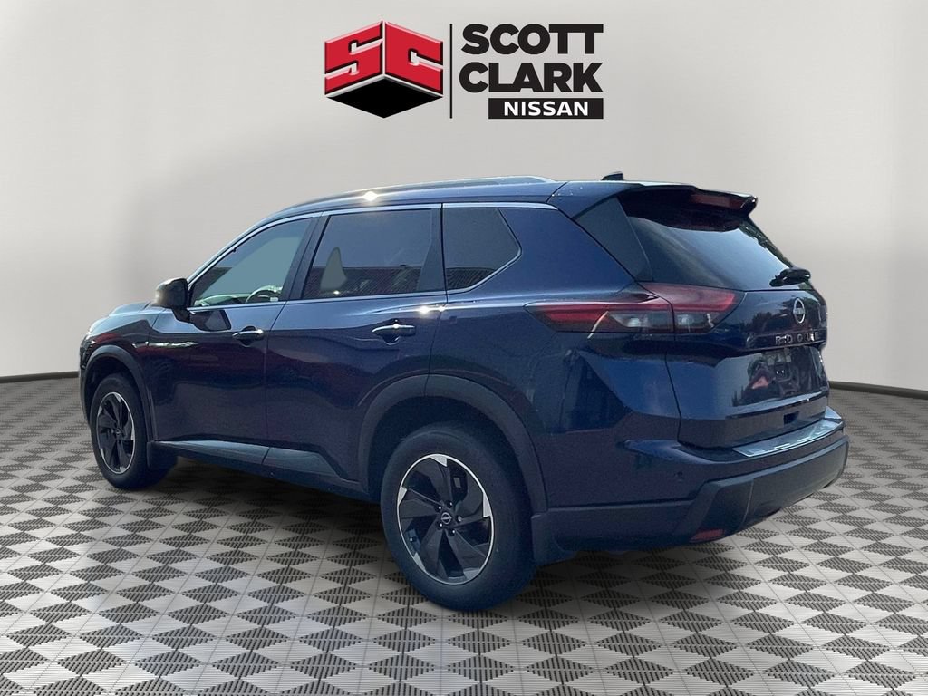 Used 2024 Nissan Rogue SV w/ SV Premium Package FWD image 4