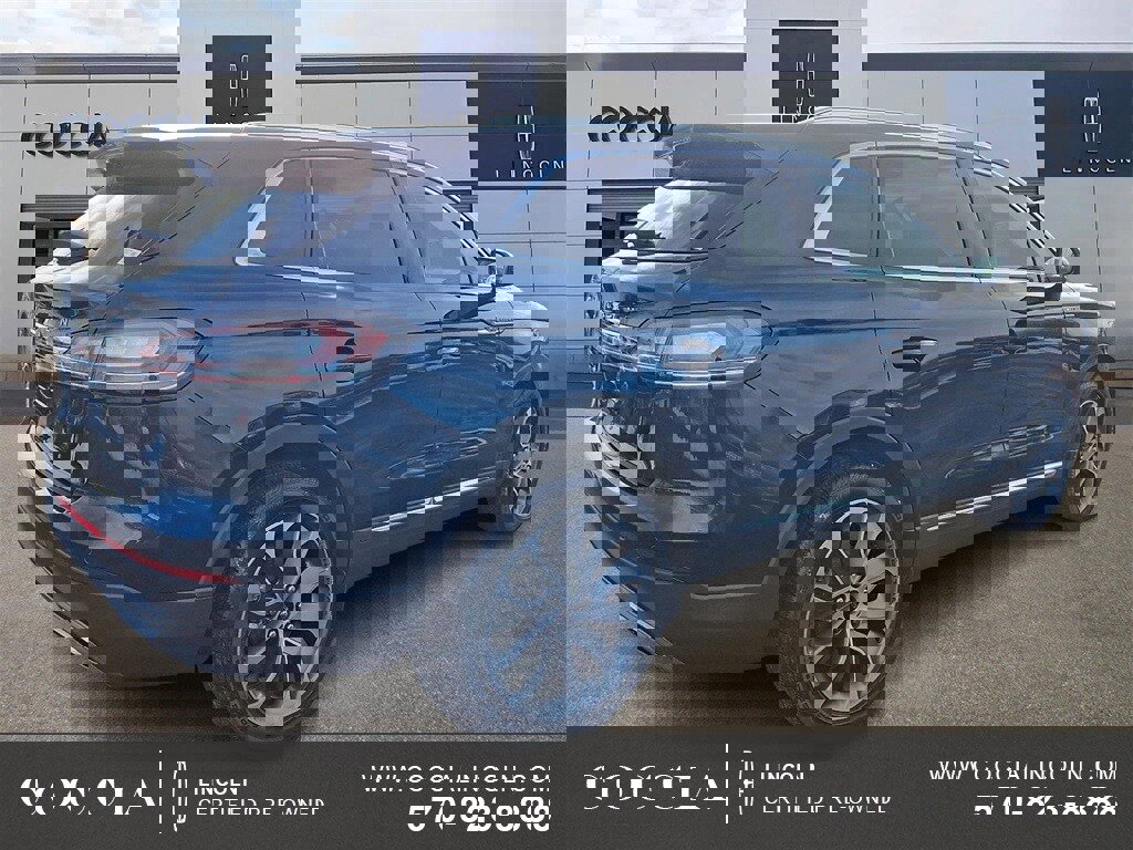 Certified 2022 Lincoln Nautilus Reserve image 4