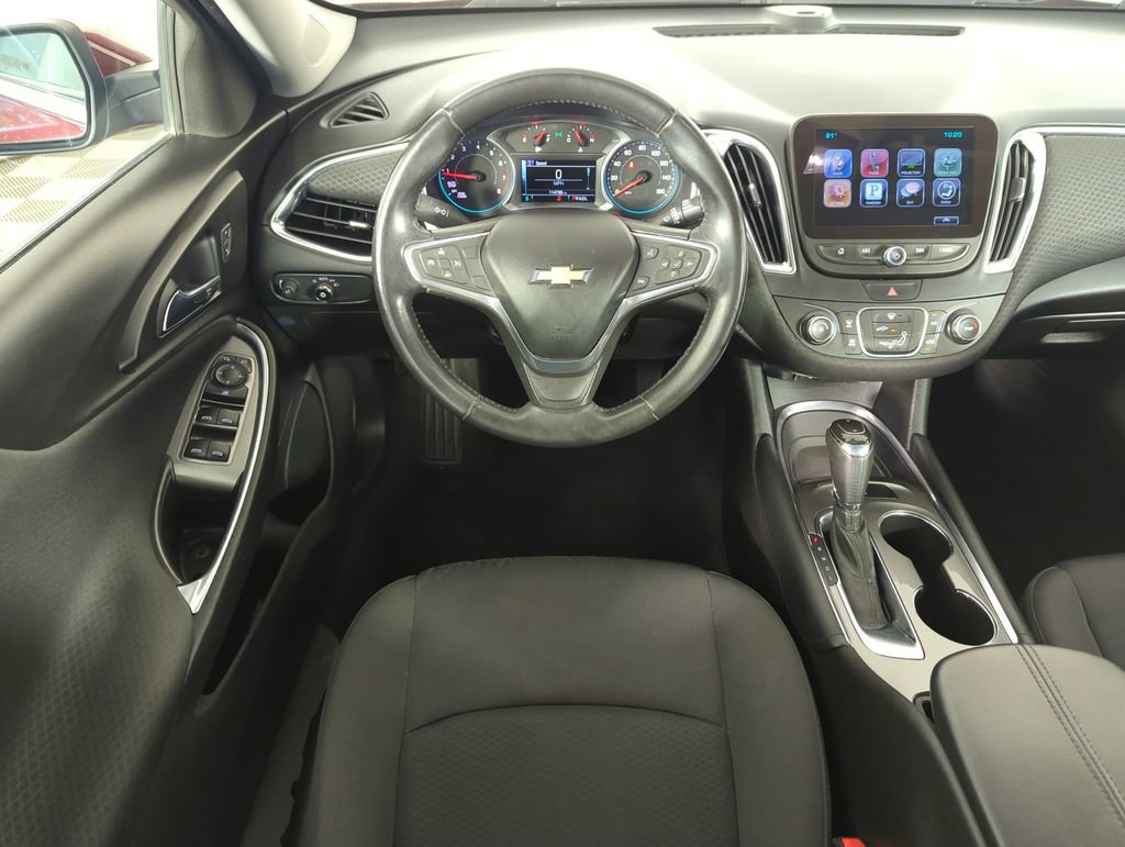 Used 2016 Chevrolet Malibu LT FWD image 13