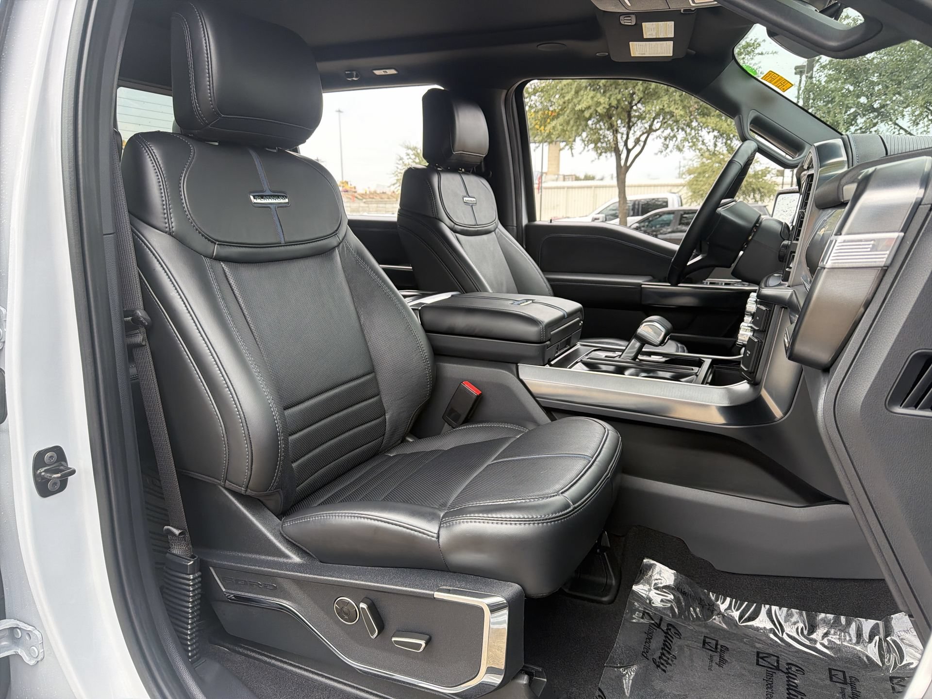 Used 2025 Ford F150 Platinum w/ Equipment Group 702A High AWD/4WD image 25