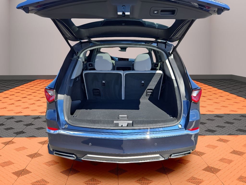 Used 2025 Acura MDX SH-AWD w/ Technology Package image 15