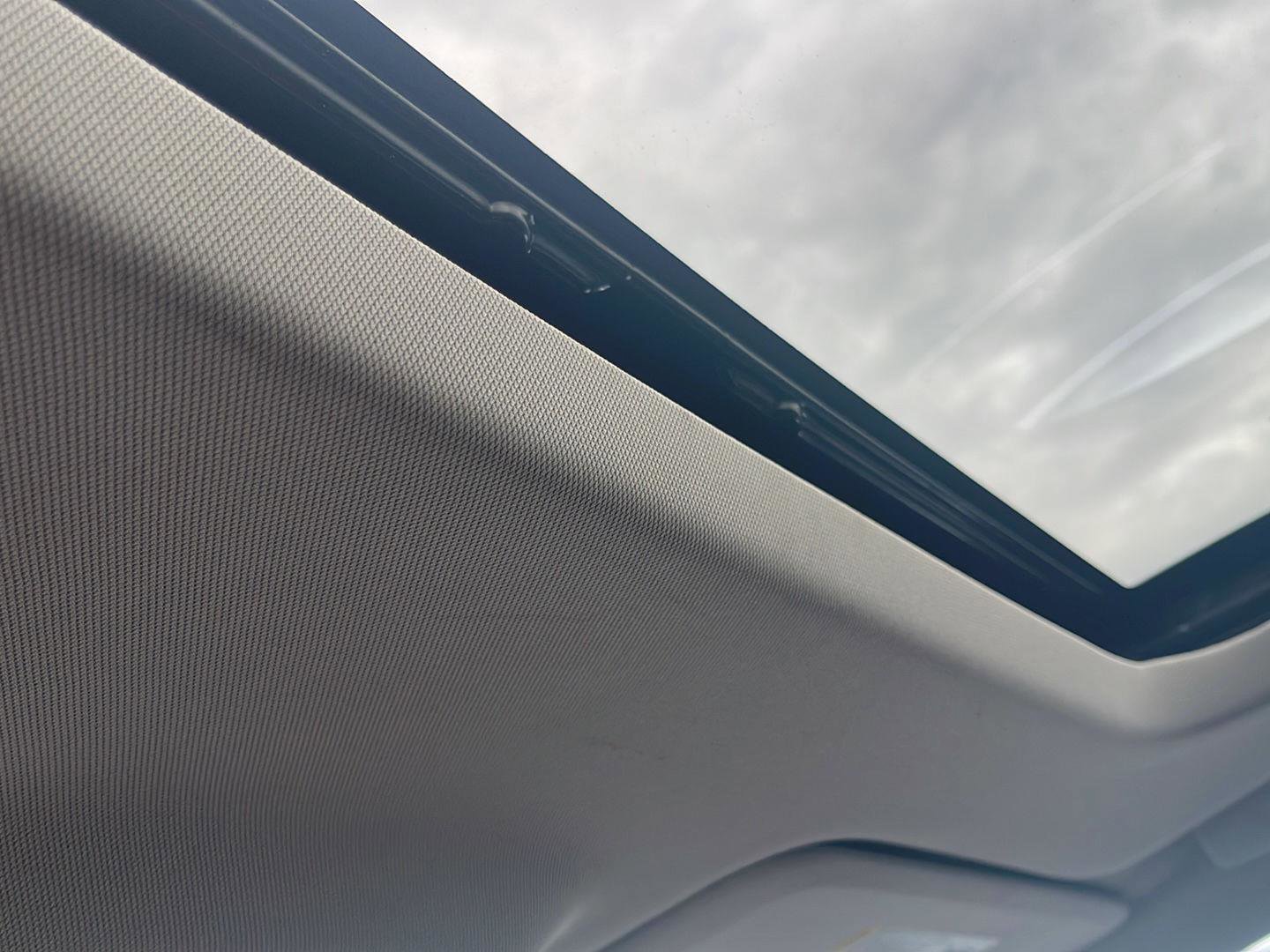 Used 2019 Chevrolet Traverse High Country w/ LPO, Floor Liner Package image 14