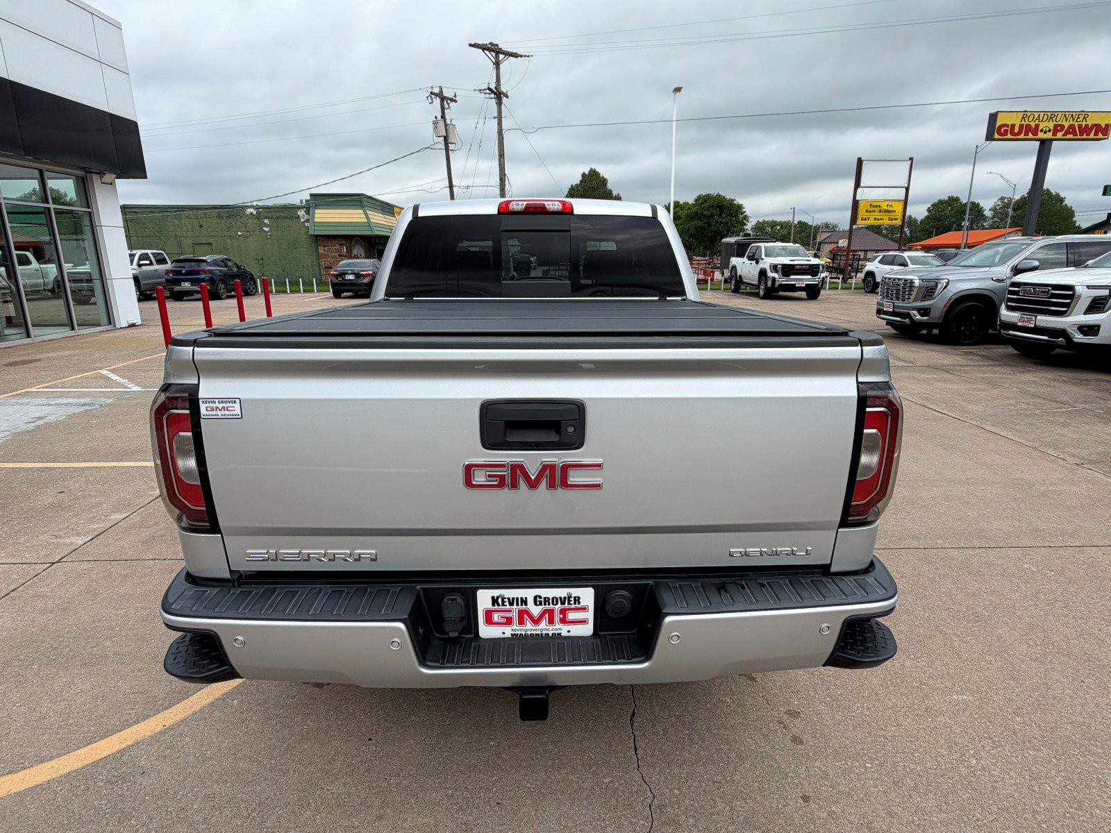 Used 2017 GMC Sierra 1500 Denali w/ Denali Ultimate Package AWD/4WD image 27
