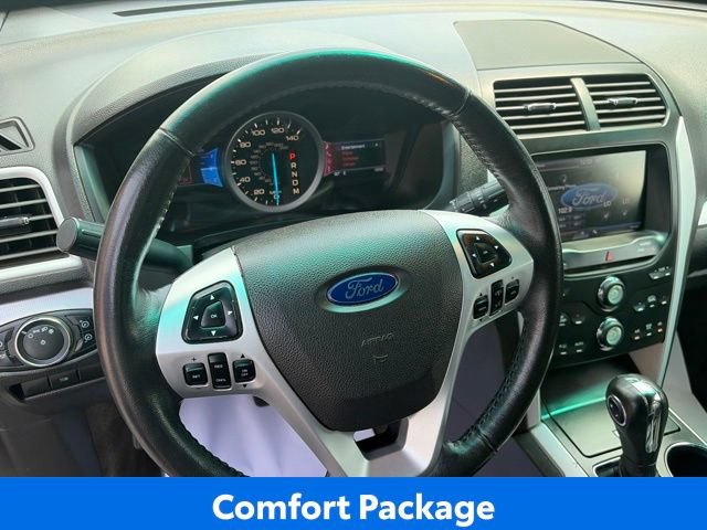 Used 2013 Ford Explorer XLT AWD/4WD image 16