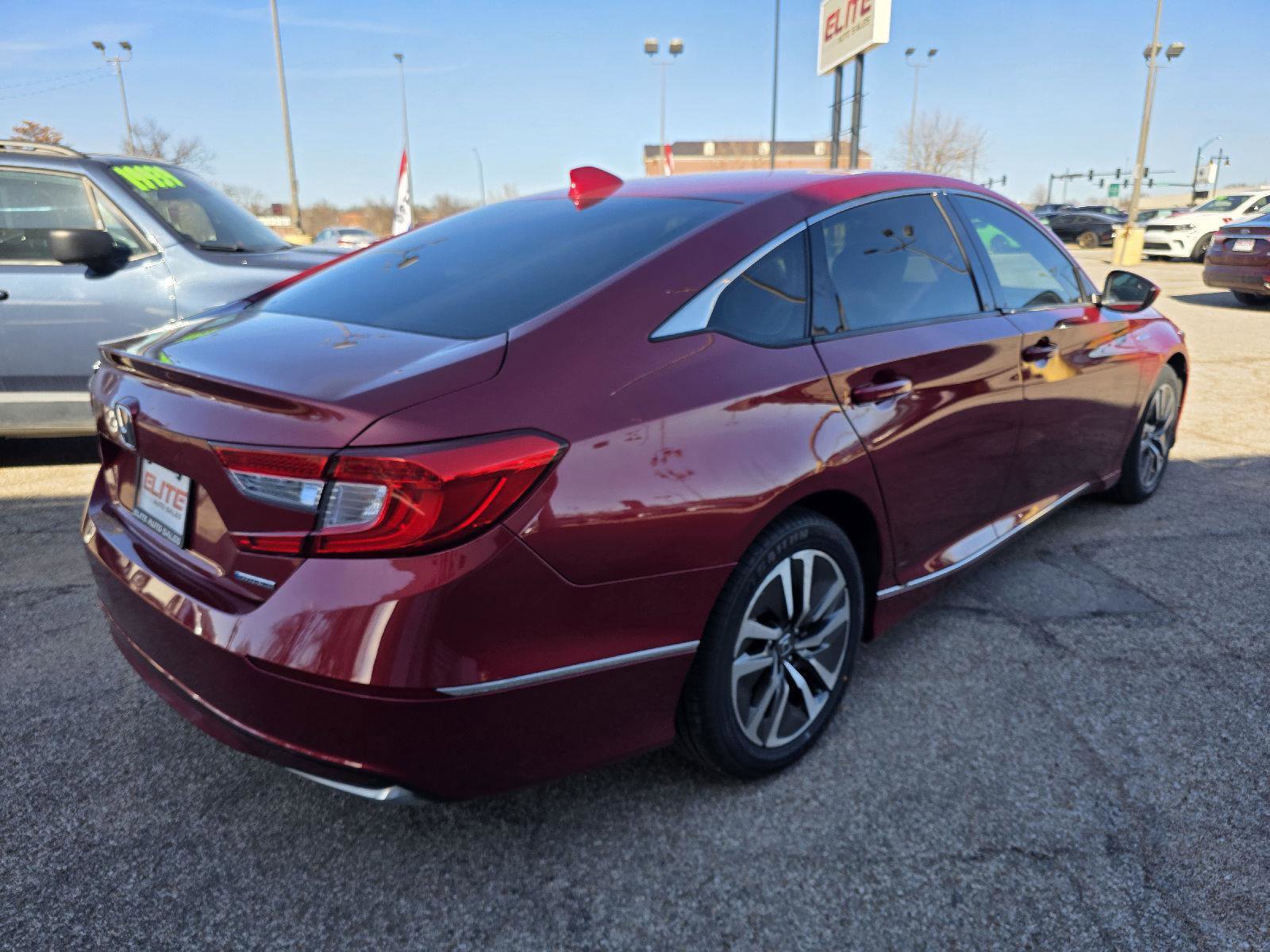 Used 2018 Honda Accord EX image 5