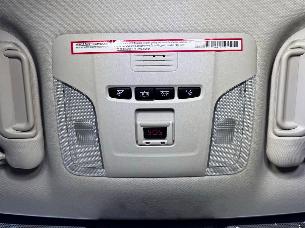 Certified 2020 Toyota Corolla LE w/ Carpet Mat Package (TMS) FWD image 38