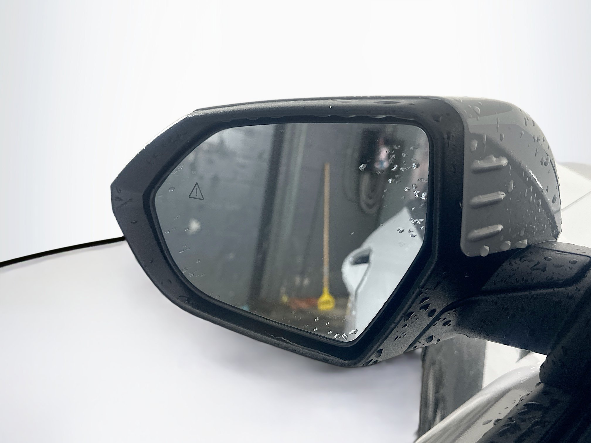Used 2024 Hyundai Kona SEL AWD/4WD image 16
