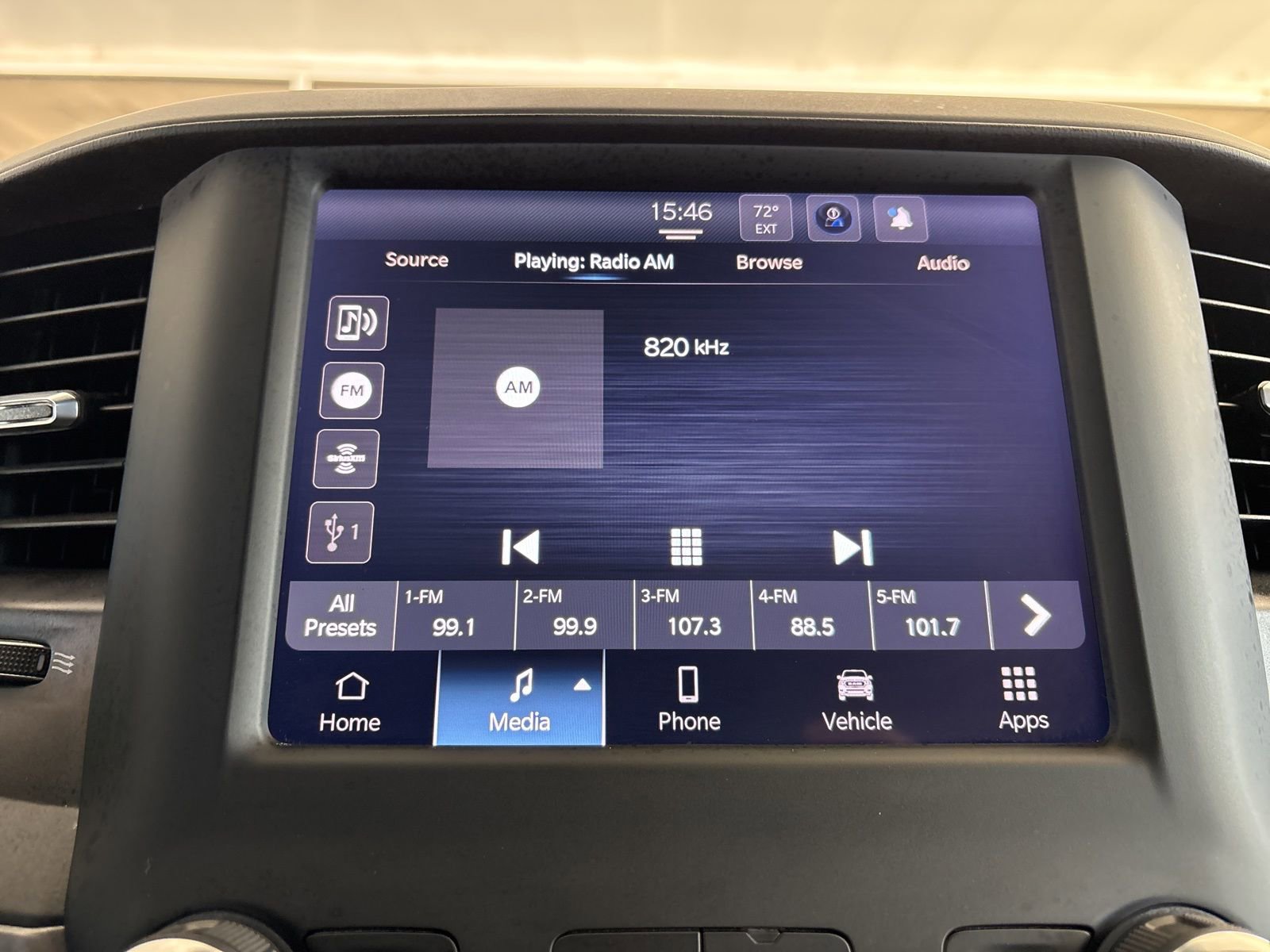 Used 2024 RAM 2500 Tradesman w/ Chrome Appearance Group image 19