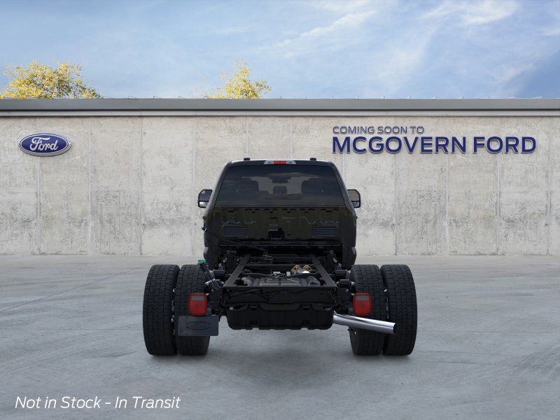New 2026 Ford F550 4x4 Crew Cab image 6