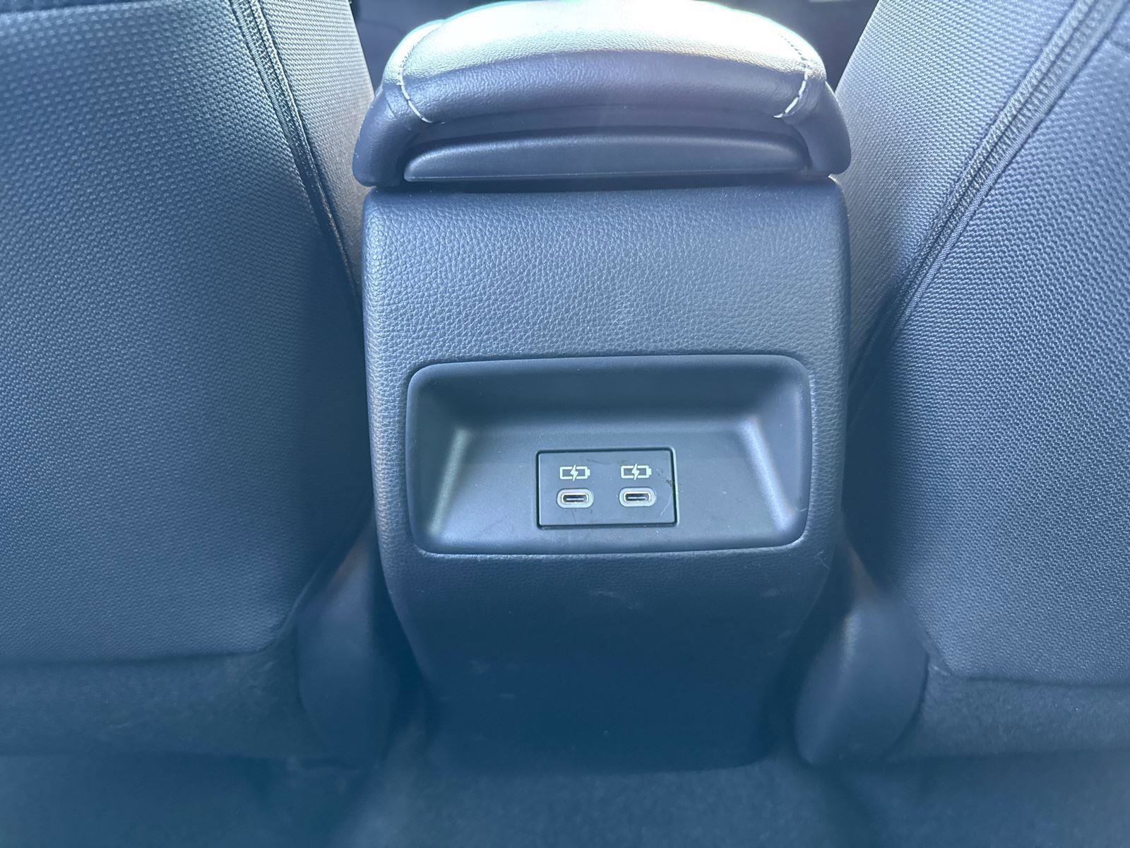 Used 2023 Toyota Corolla SE w/ SE Premium Package FWD image 24