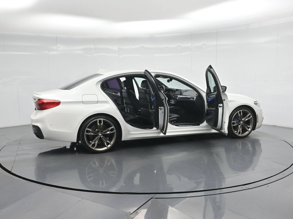 Used 2018 BMW M550i xDrive AWD/4WD image 3
