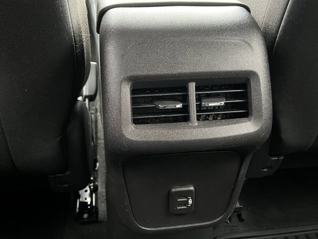 Used 2024 Chevrolet Equinox LT image 29