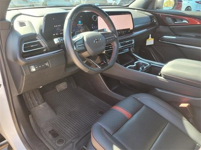 Certified 2024 Chevrolet Traverse RS w/ LPO, Floor Liner Package image 2