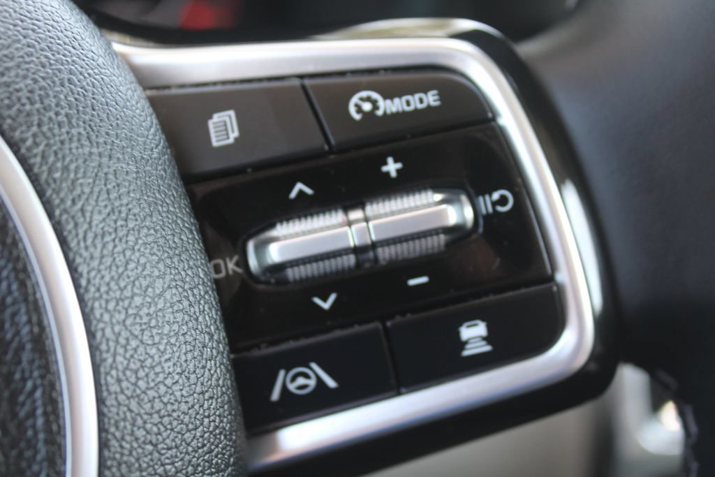 Certified 2023 Kia Sorento SX AWD/4WD image 32