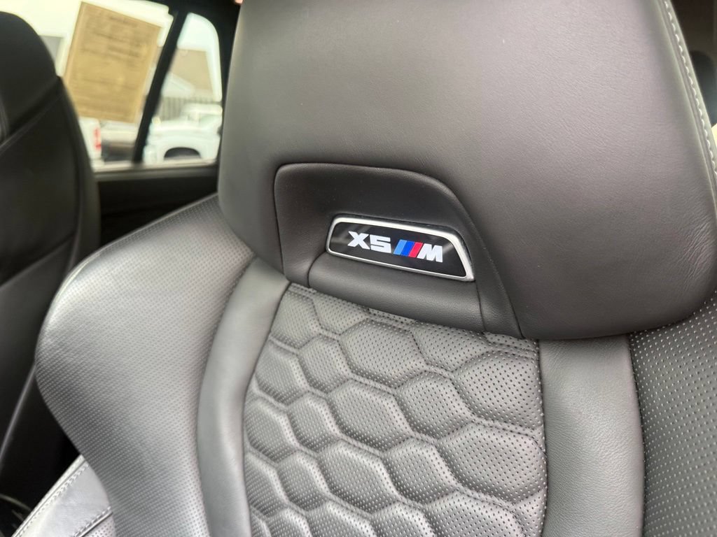 Used 2021 BMW X5 M w/ Executive Package AWD/4WD image 27