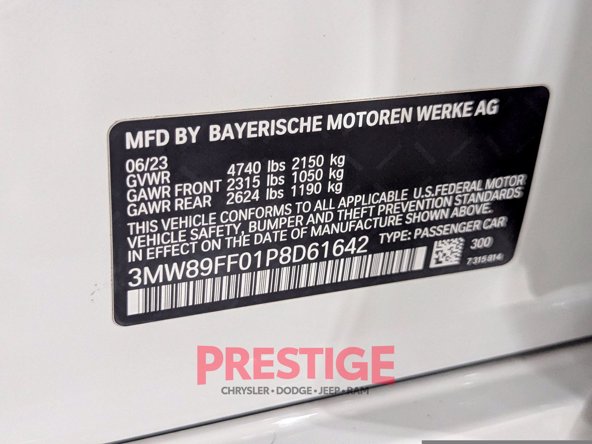Used 2023 BMW 330i xDrive Sedan w/ M Sport Package AWD/4WD image 36