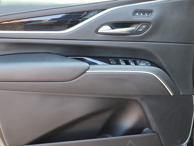 Used 2023 Cadillac Escalade ESV Sport w/ Touring Package image 26