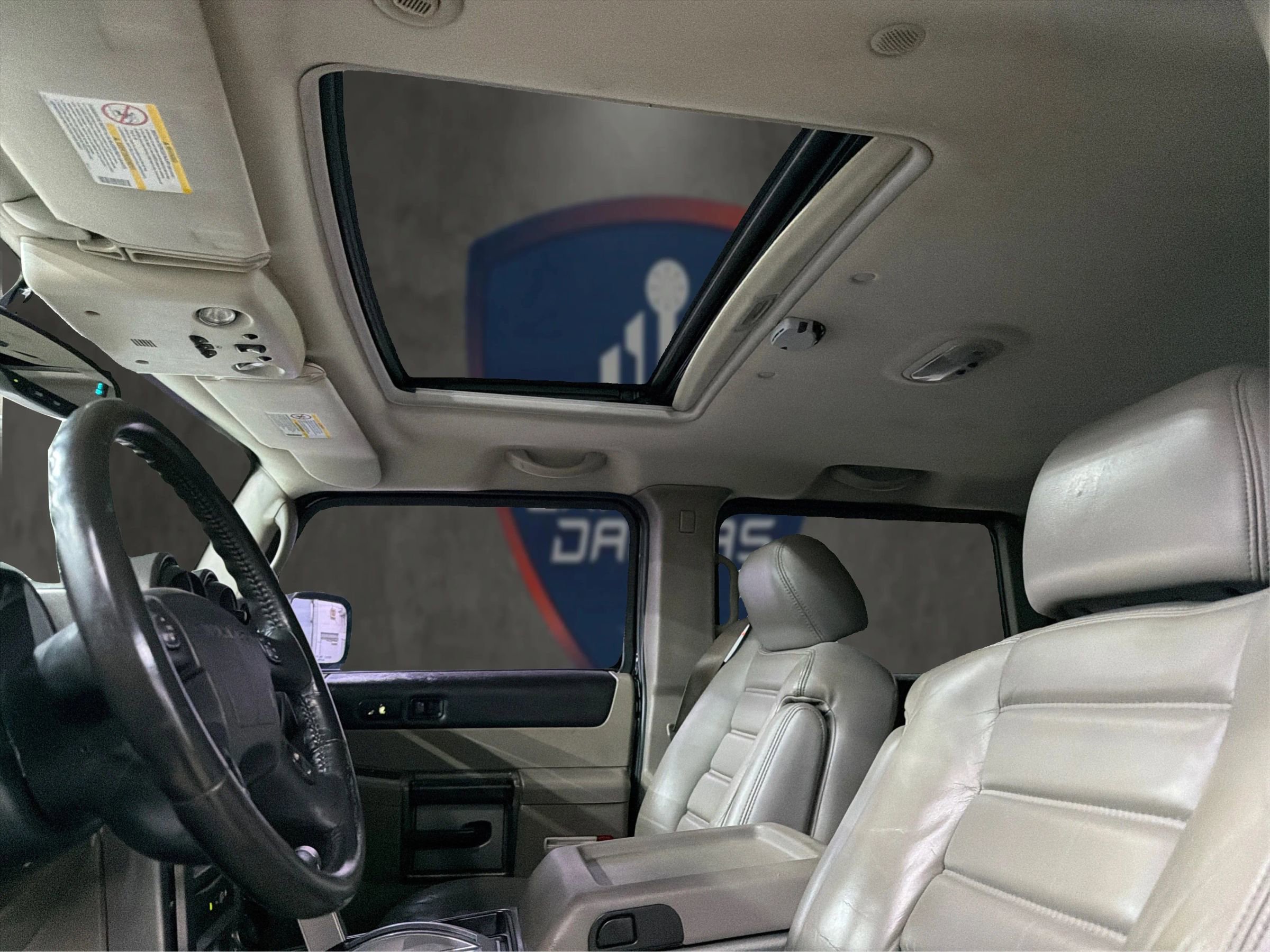 Used 2003 HUMMER H2 w/ Preferred Equipment Group image 38