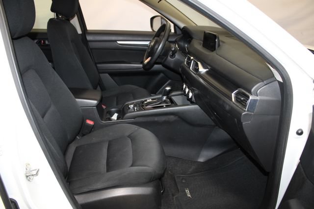 Used 2017 MAZDA CX-5 Sport AWD/4WD image 11