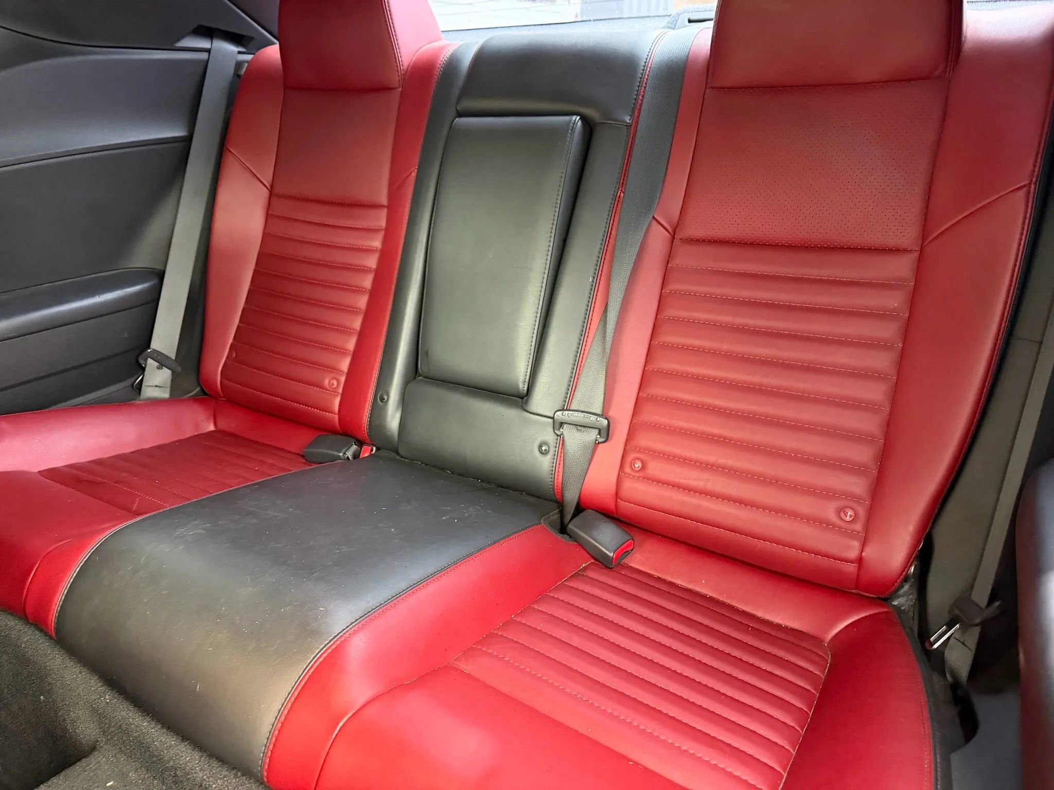 Used 2013 Dodge Challenger R/T image 10