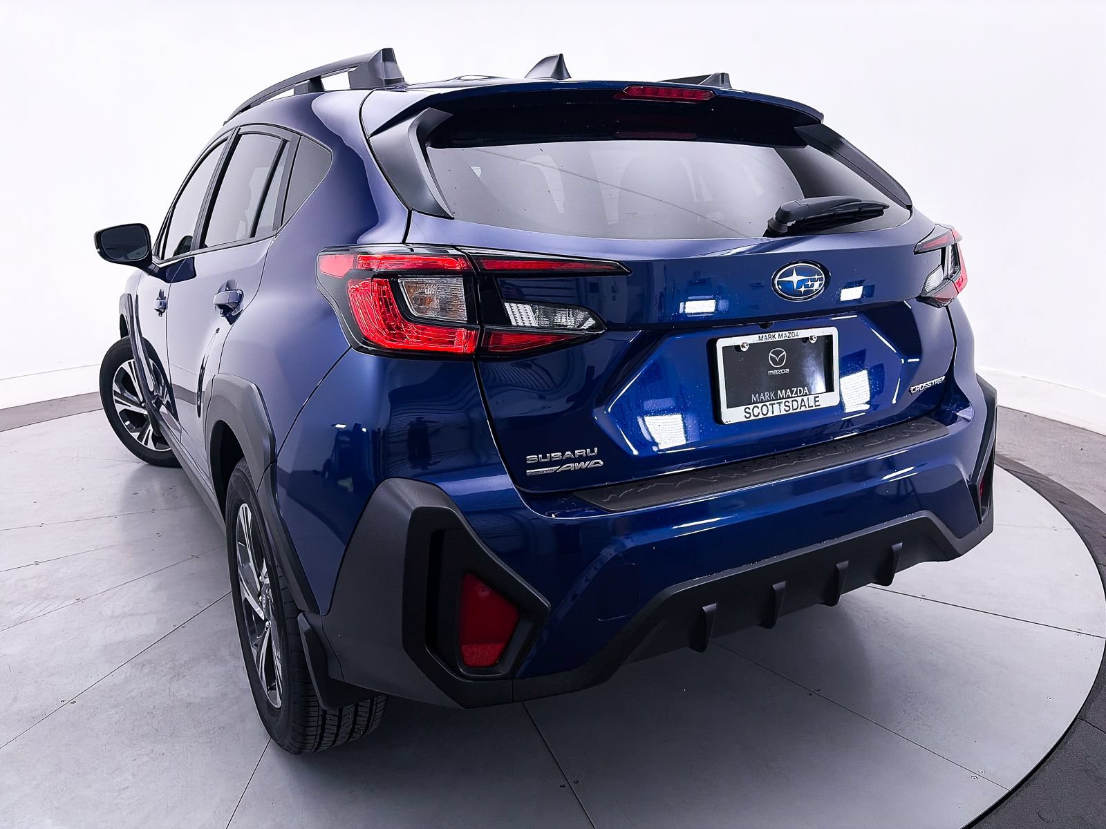 Used 2024 Subaru Crosstrek 2.0i Premium AWD/4WD image 4