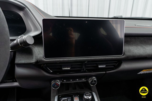 New 2025 Lotus Emira image 30