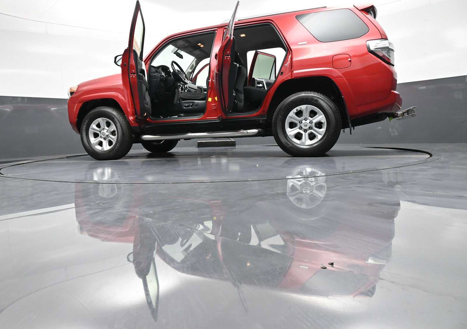 Used 2016 Toyota 4Runner SR5 AWD/4WD image 47