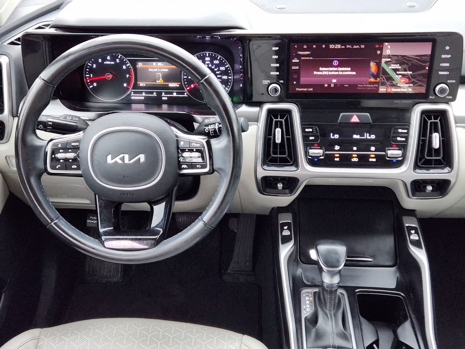 Used 2022 Kia Sorento S FWD image 24