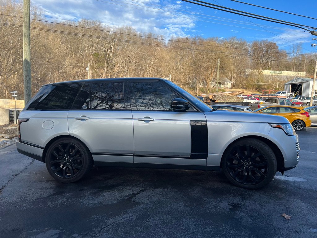 Used 2016 Land Rover Range Rover Supercharged image 21