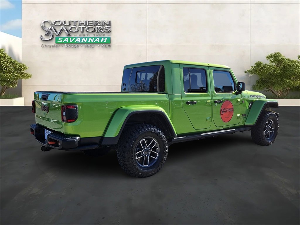 New 2025 Jeep Gladiator Mojave image 5