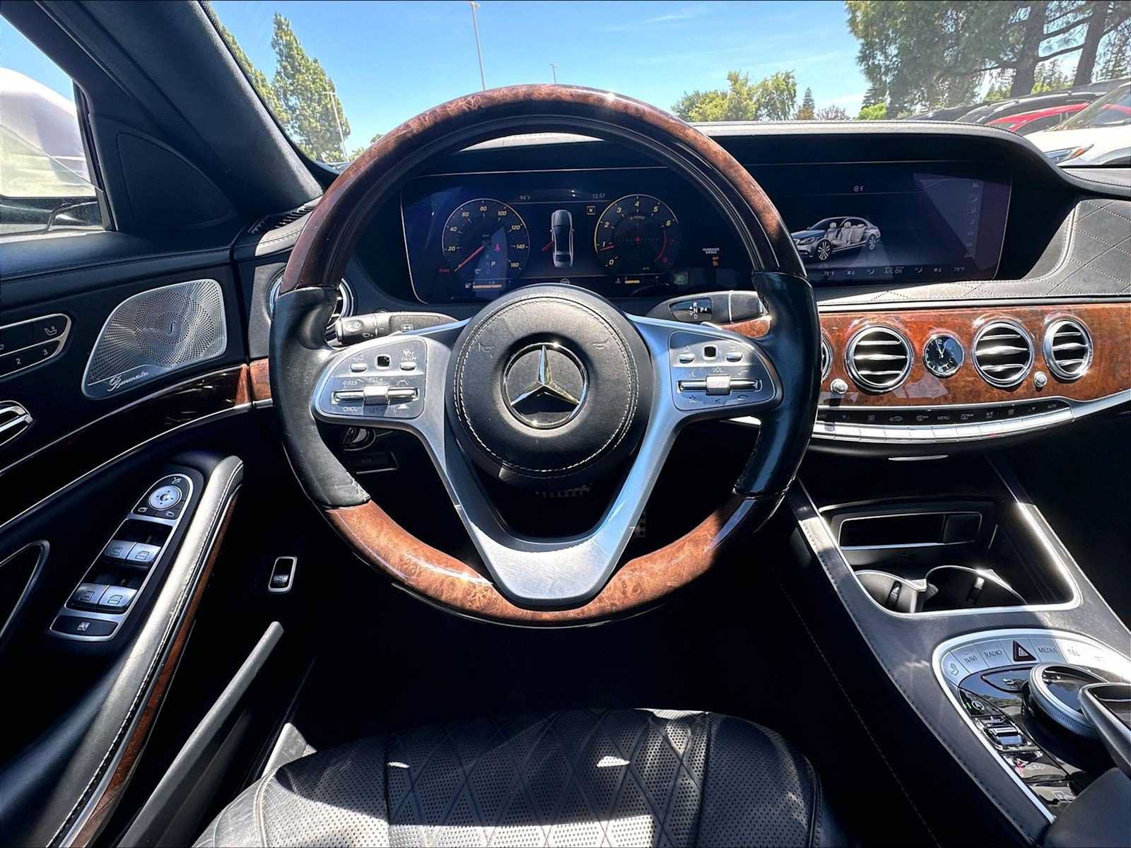 Used 2018 Mercedes-Benz S 560 Sedan image 8