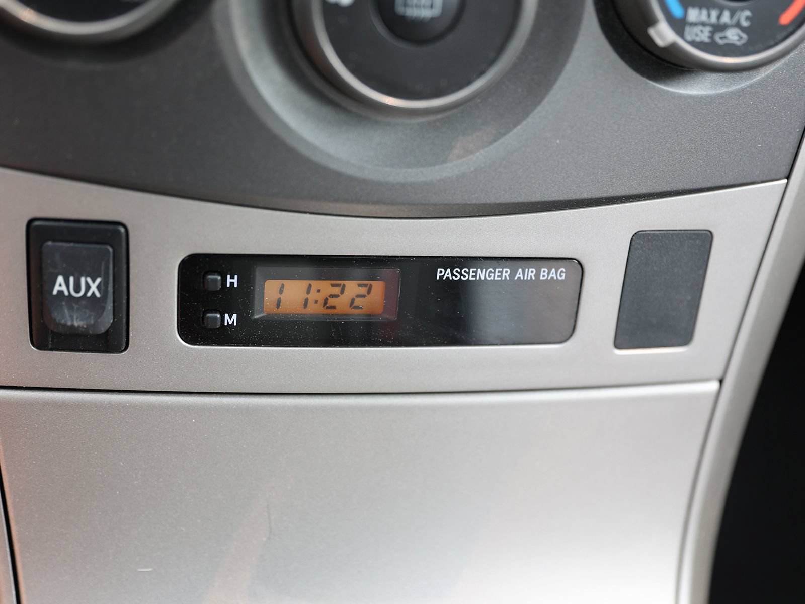 Used 2011 Toyota Corolla LE FWD image 26